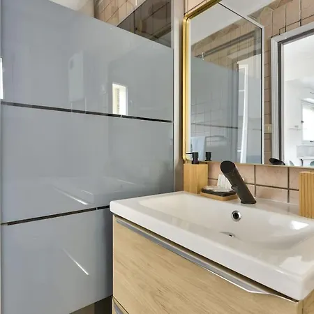 Superbe Studio Vieux Nice 1 Min A Pied De La Plage Exterior photo
